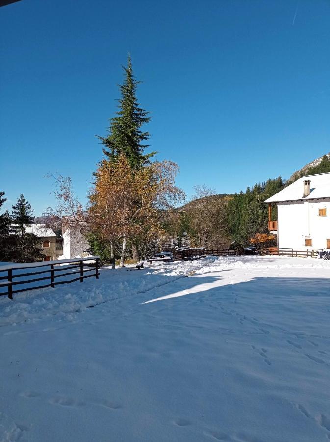 Ferienwohnung Rocca D'Aveto 20 Mt Dalla Seggiovia E Vista Montagne Con Wifi Internet Santo Stefano dʼAveto Exterior foto